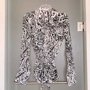 Cache black and white blouse